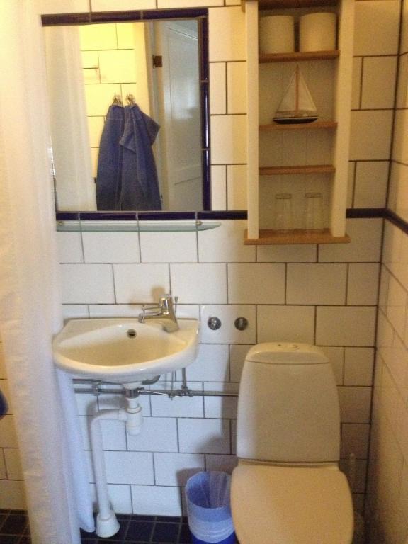 Blåsingsborgs Gårdshotell Kivik Rom bilde